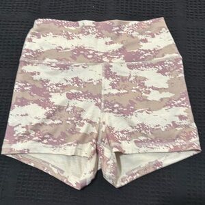 FLEO shorts